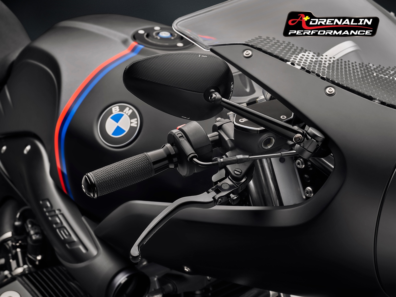 กระจกมองข้าง รุ่น Radial RS จาก Rizoma ราคาข้างละ