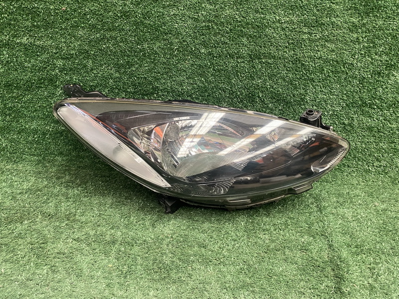 ไฟหน้า R Mazda Mazda2 Elegance 2009-2014