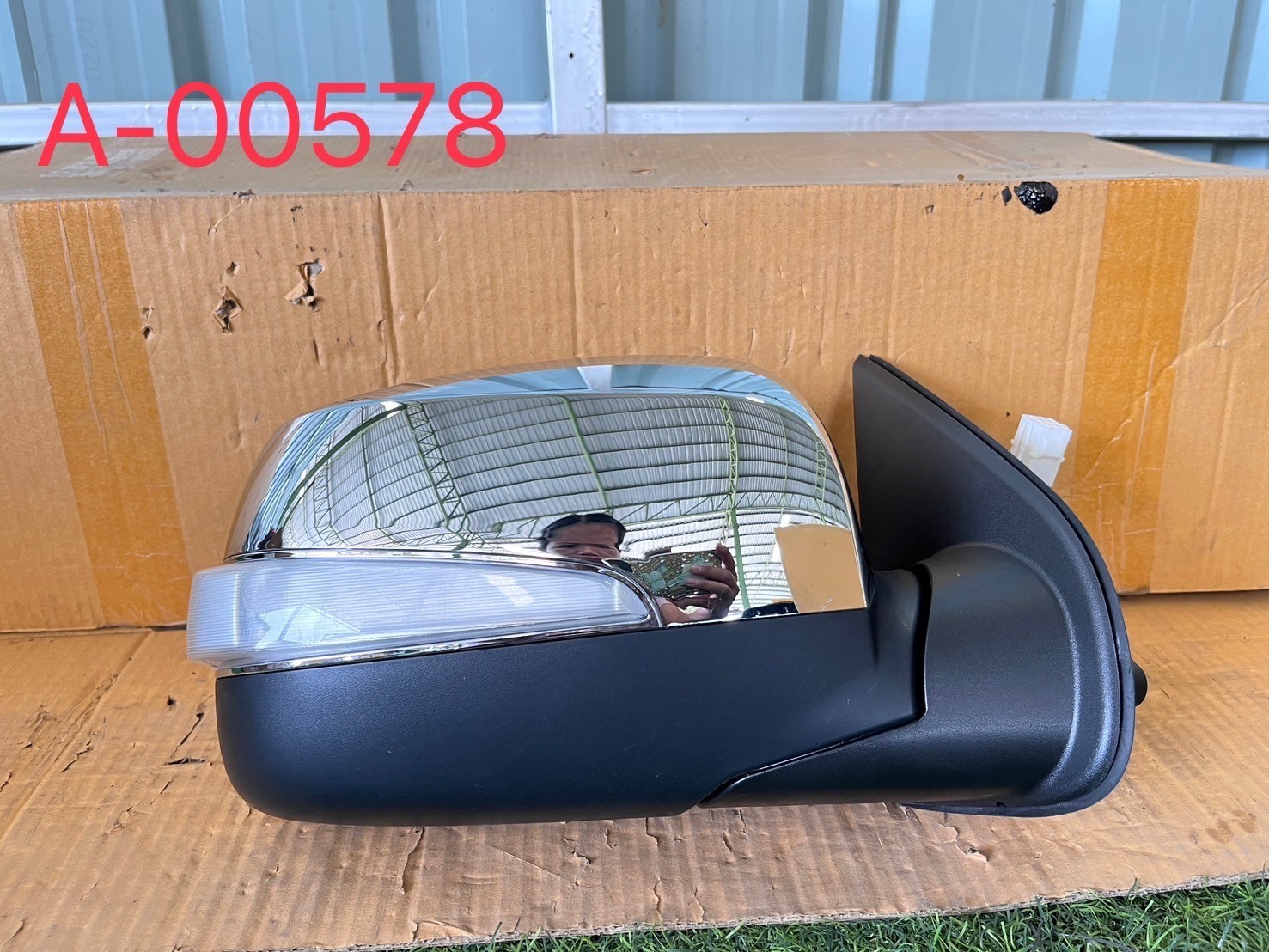 กระจกมองข้าง R Isuzu D-Max 2004-12
