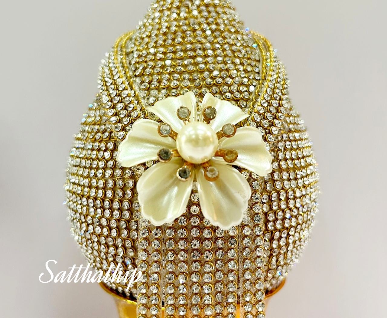 พานพุ่ม - พานพุ่มสักการะ - พานพุ่มเงินทอง - พานพุ่มนพเก้า [5 นิ้ว/ 1,790บาท/คู่]