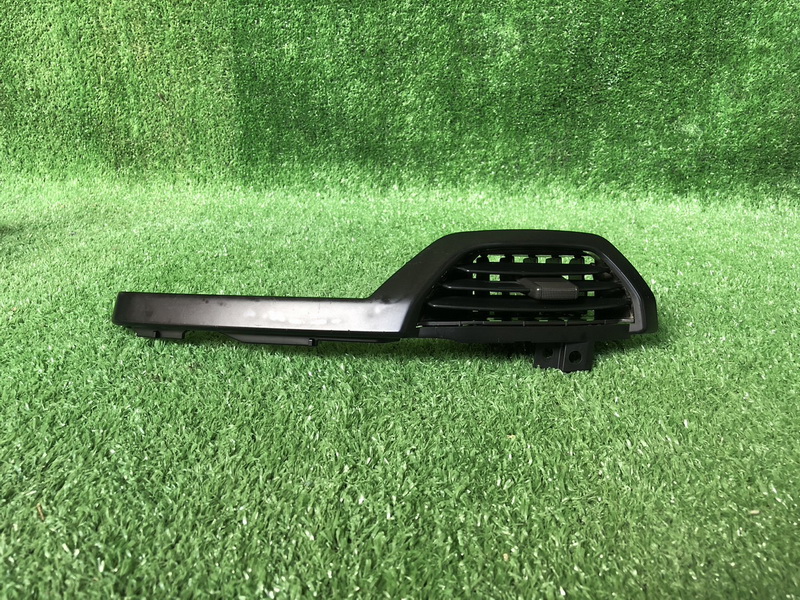 ช่องลมแอร์รถยนต์