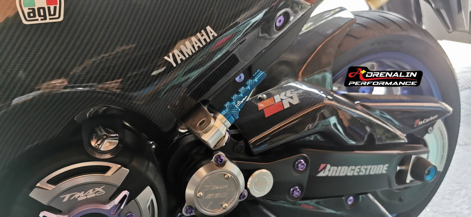 พักเท้าคนซ้อน พร้อมอแดปเตอร์ Lightech สำหรับ Tmax 530 560 2017+