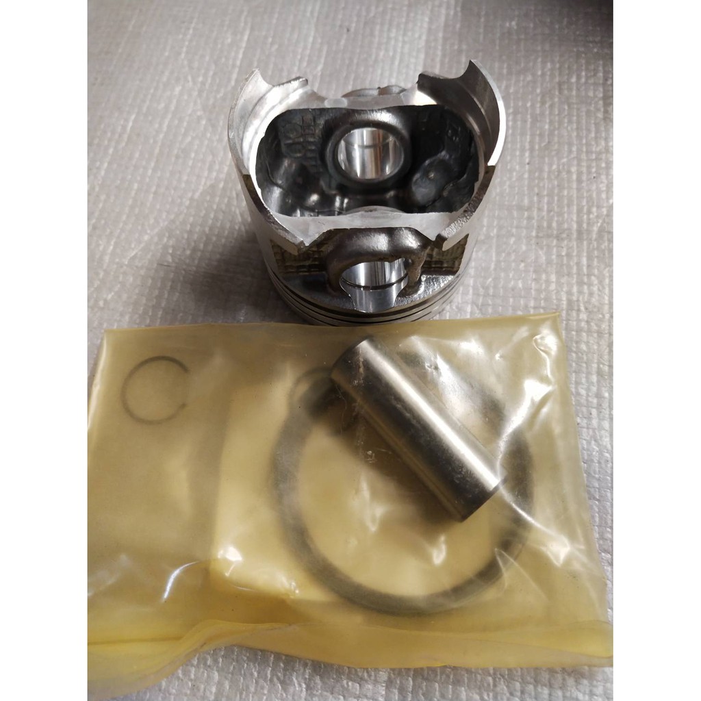 ชุดลูกสูบ (OS:0.5) สำหรับรุ่น Smash110,FW110-I อะไหล่แท้ SUZUKI 12100-45800-050