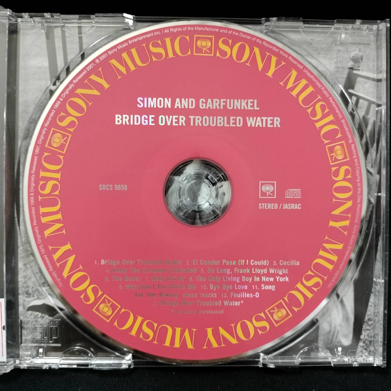 Simon & Garfunkel – Bridge Over Troubled Water / JAPAN / มีรอยบ้าง