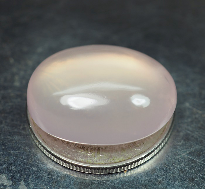 โรสควอร์ตนีแท้ (Rose Quartz) 16 กะรัต