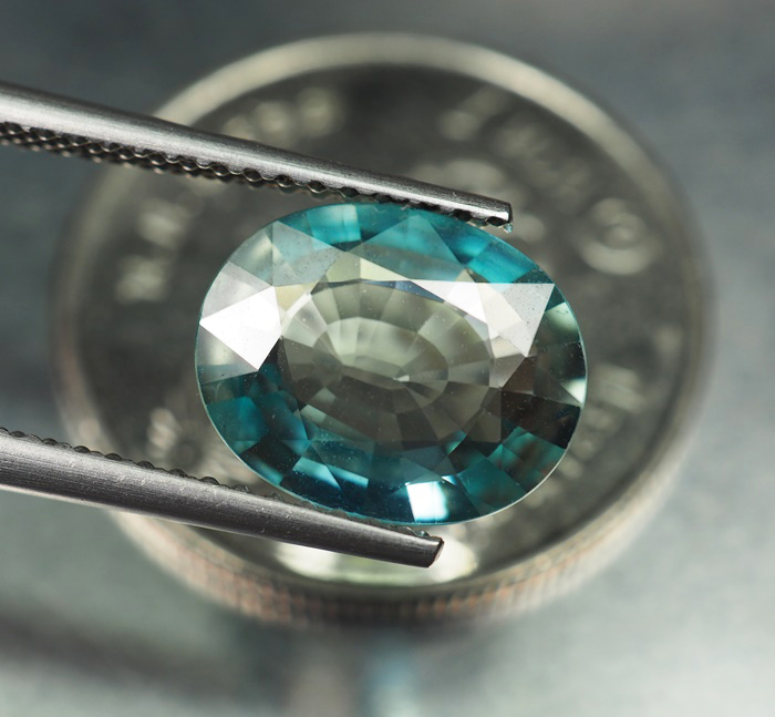 เพทายสีฟ้าเขียวทะเลสวยมาก (Zircon) 2.85 กะรัต