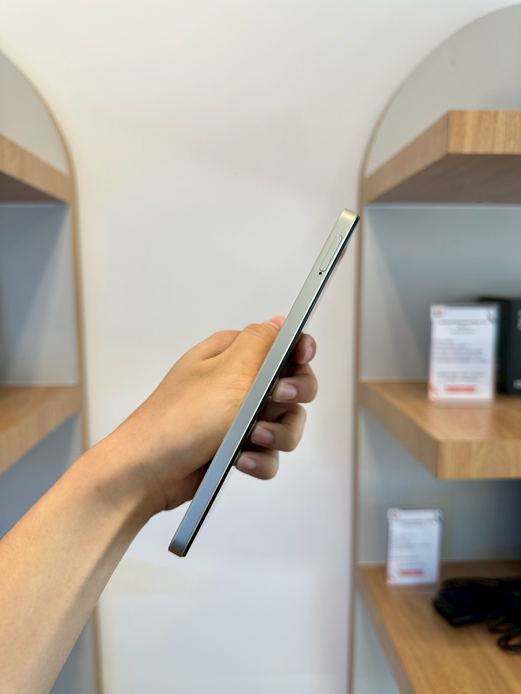 Realme C75 4GTH(8+256) สี Lightning Gold