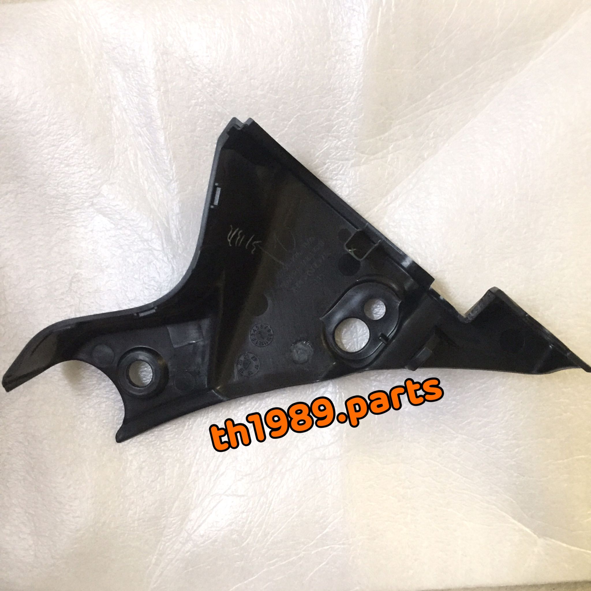 80150-K76-T60 ฝาครอบไฟท้ายด้านขวา NBC110MDFJTH SUPER CUB ปี 2018-2019 อะไหล่แท้ HONDA
