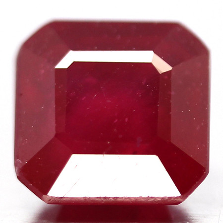 พลอยทับทิม (Ruby) 2.53 กะรัตสีแดงเข้ม