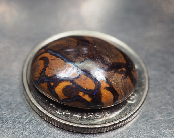 เมตริกมัลติโอปอล (Matrix Boulder Opal) 10.40 กะรัต