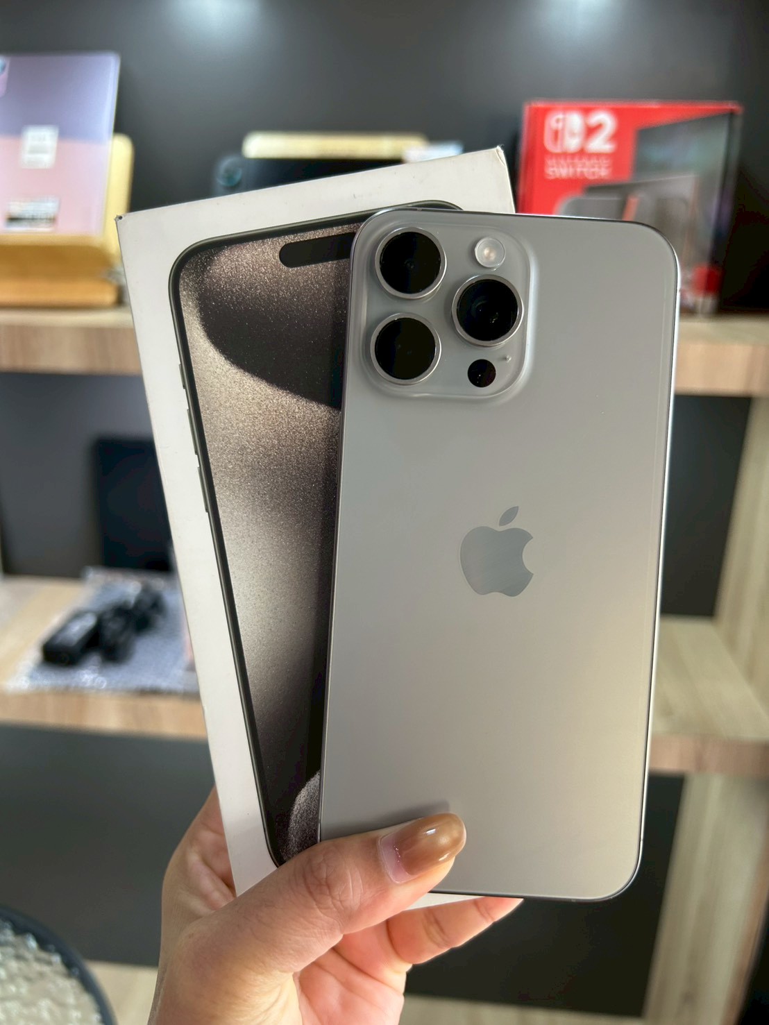 iPhone 15 Pro Max 256GB Natural Titanium