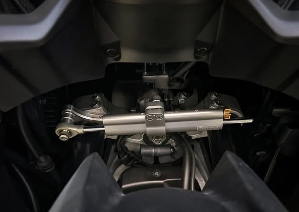 ชุดกันสะบัด Ohlins สำหรับ TMax 560 2022+