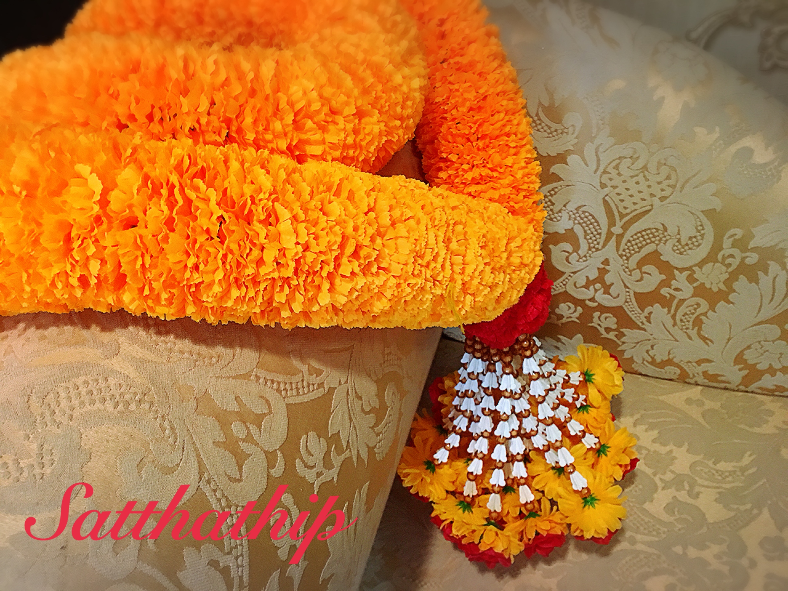 พวงมาลัยผ้า - พวงมาลัยดอกดาวเรือง ประดิษฐ์ - พวงมาลัยถวายศาลพระภูมิ - Fabric Garland