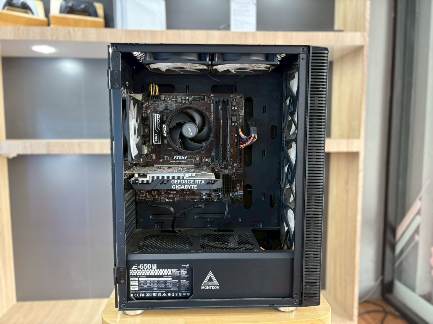 PC ประกอบ AMD Ryzen 5 5500/Ram 16GB/SSD 500GB/GIGABYTE GEFORCE RTX 3050