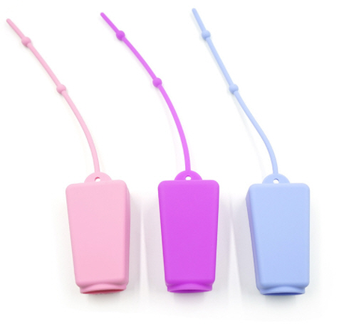 ที่ห้อยซิลิโคน,ซิลิโคนห้อยกระเป๋า