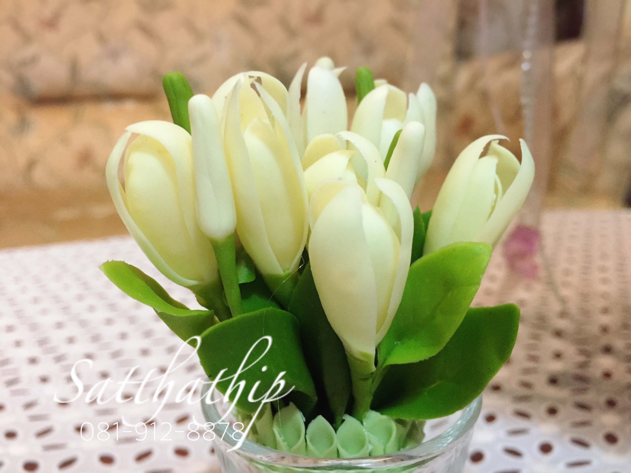 กรวยดอกจำปี ประดิษฐ์จากดิน - White Champaka