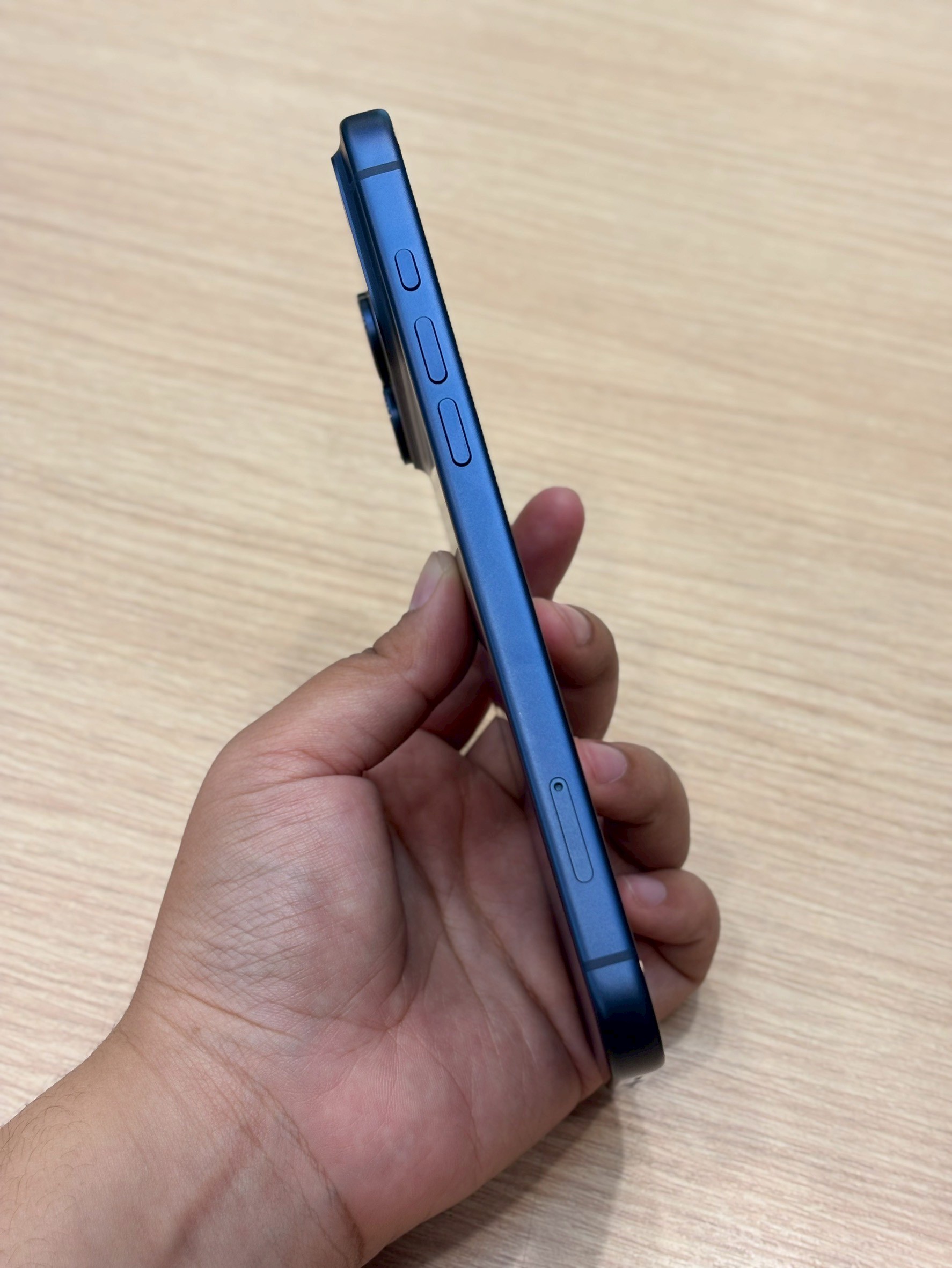 iPhone 17 Pro Max 512GB Deep Blue (มือ1)