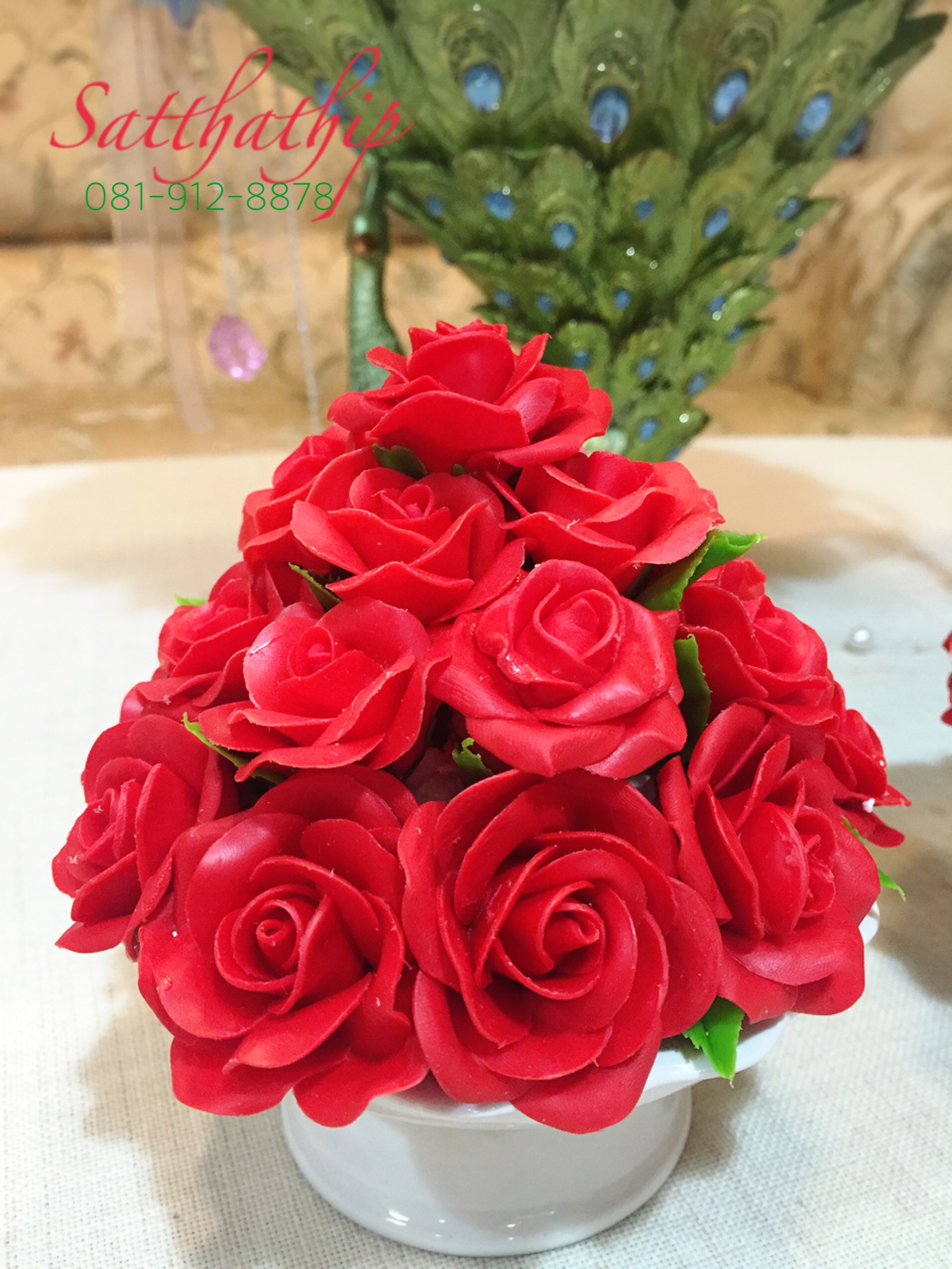 พานพุ่มดอกกุหลาบ - พานพุ่มดอกกุหลาบ (สีแดง) ประดิษฐ์จากดิน - Rose Flower - Phan bush