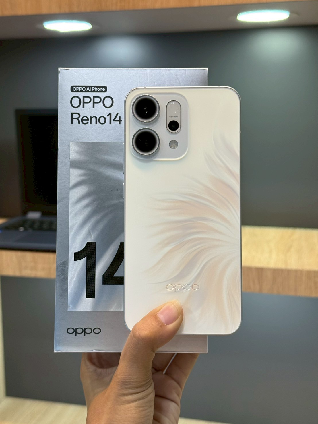 OPPO Reno14 (5G) 12/256GB สี Opal White