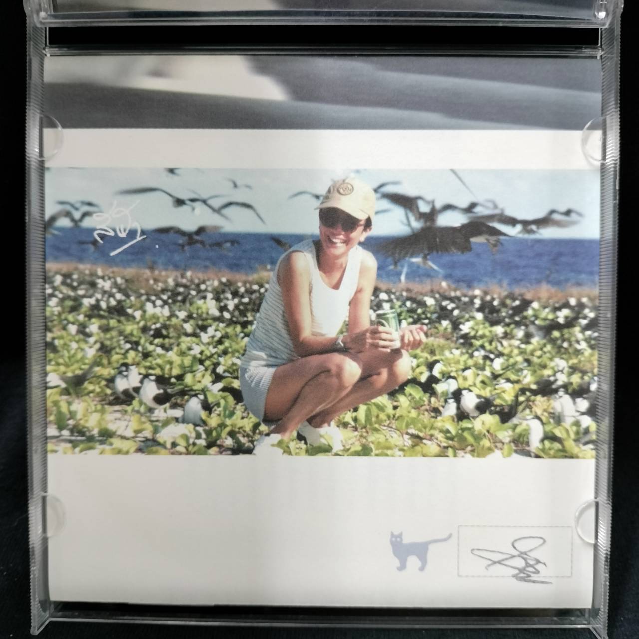 รวมศิลปิน – Best Selected Series : สีฟ้า น้ำตาฟ้าฝนกับคนเสียใจ / โค้ด DD / มีรอยบ้าง