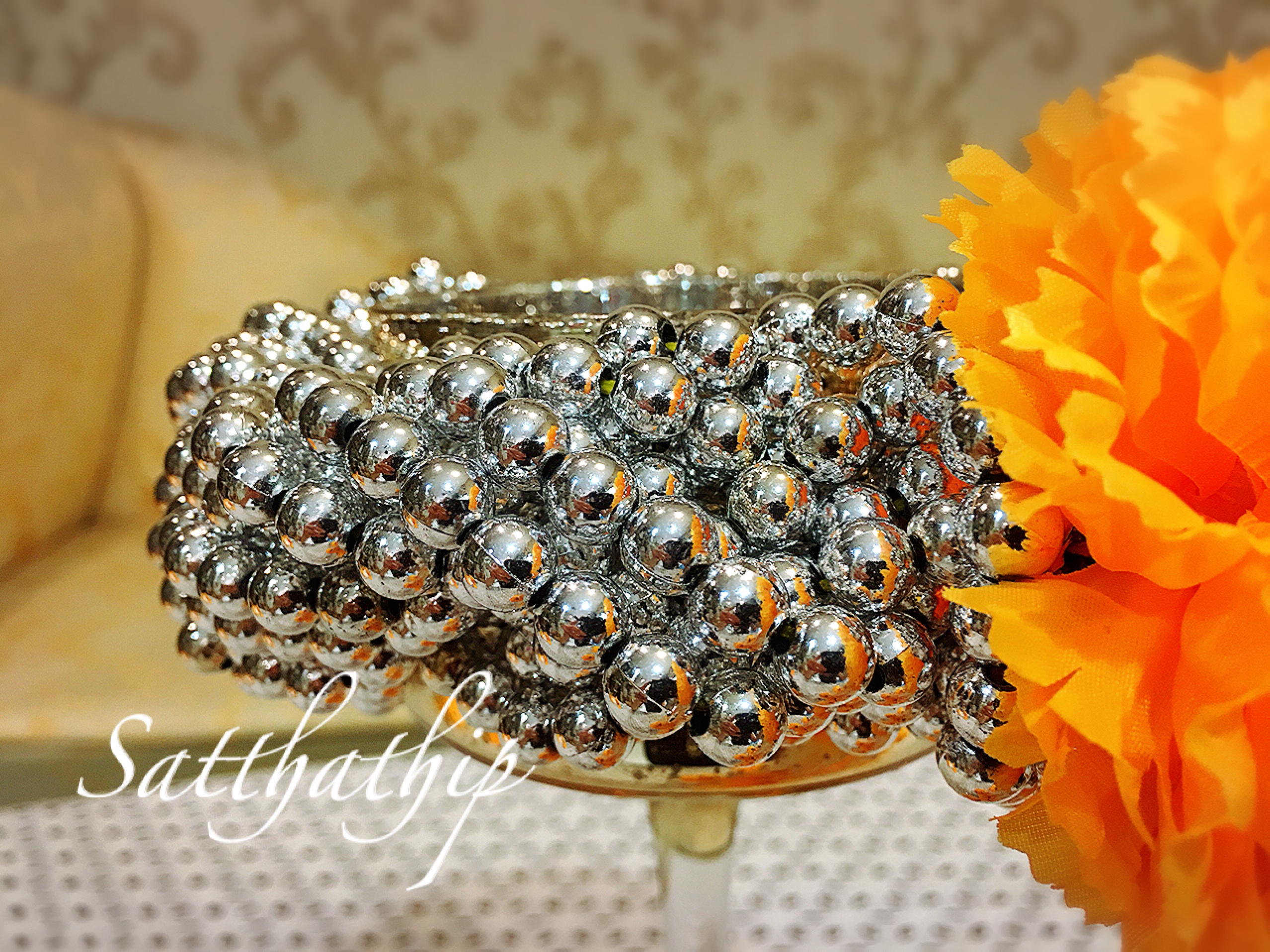 พวงมาลัยลูกปัด - พวงมาลัยลูกปัดสีเงิน - Garland