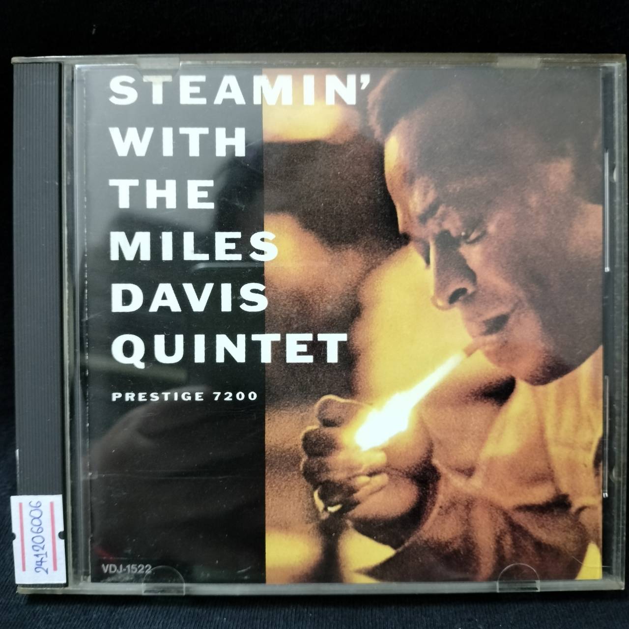 The Miles Davis Quintet – Steamin' With The Miles Davis Quintet / JAPAN / ปกในมีจุดเหลือง / แผ่นดี