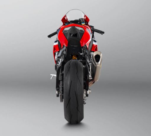 Akrapovic ชุดท่อฟูล Evolution Line (Titanium) สำหรับ CBR1000RR-R 2021+ (For Exhibition only)