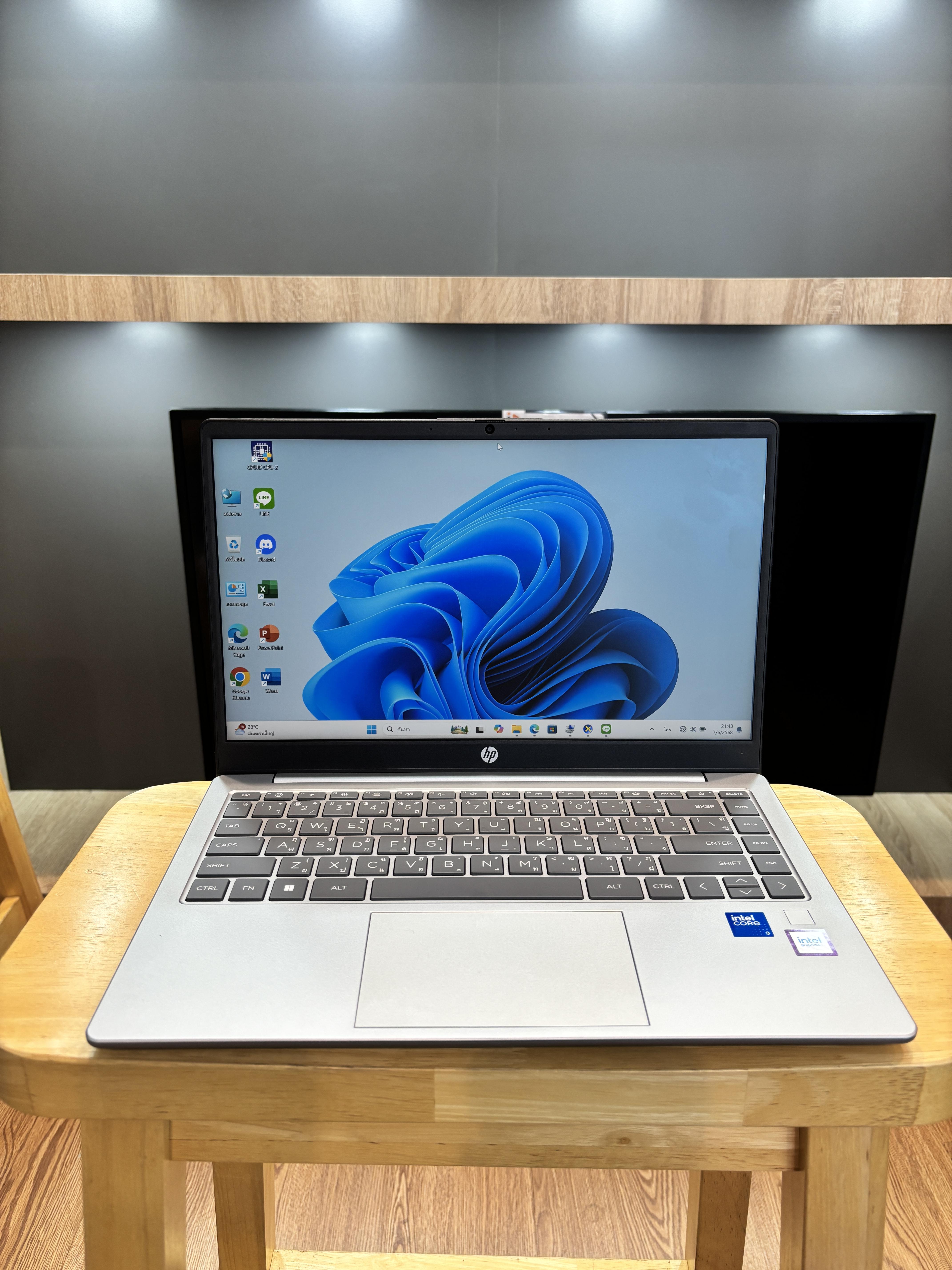 HP Laptop 14-ep1042TU (A4MC1PA)