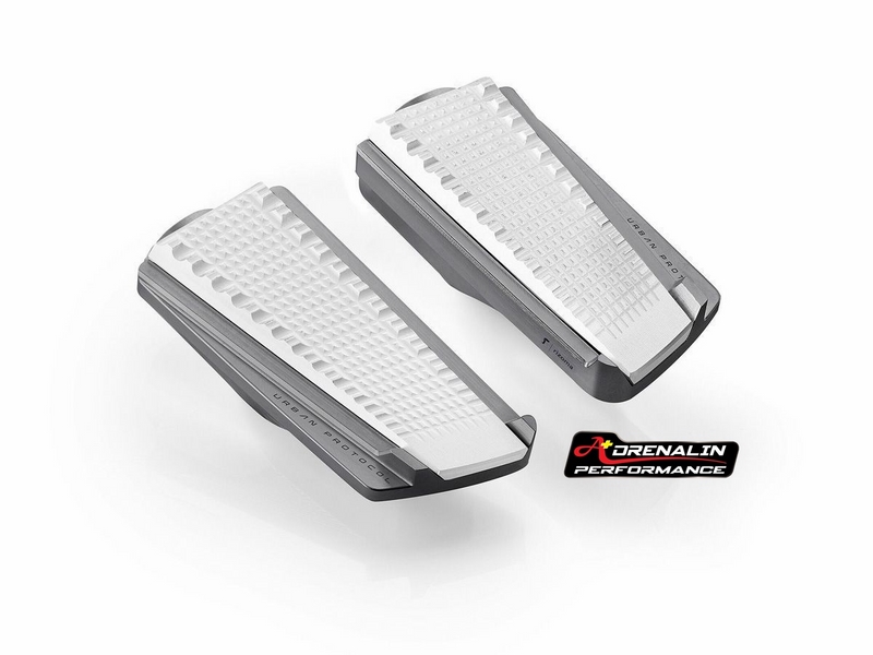 พักเท้าคนซ้อน Rizoma รุ่น urban protocol สำหรับ Tmax 530 560