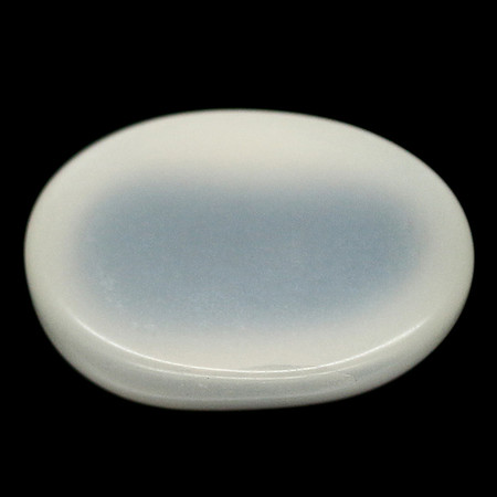 มูนสโตน (Moon Stone) 4.10 กะรัตสีขาว