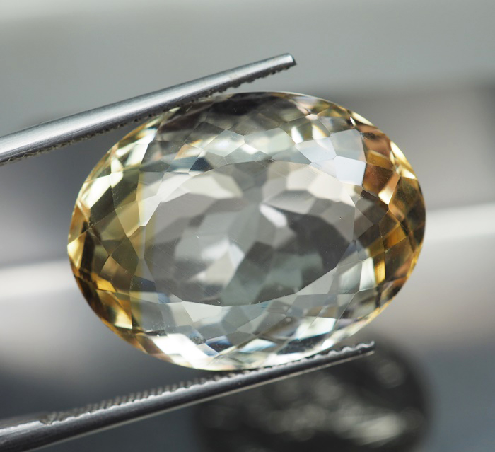 พลอยซิทริน (Citrine) 20.16 กะรัต