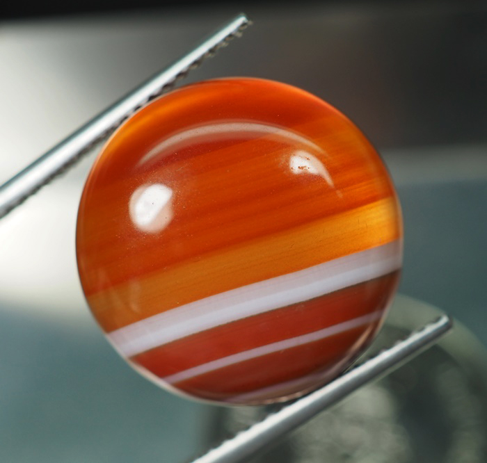 อะเกต (Multi Color Onyx Agate) 10.75 กะรัต