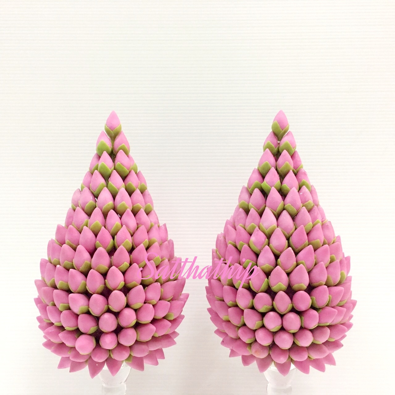 พานพุ่มดอกบัว ประดิษฐ์จากดิน [4 นิ้ว 1,750 บาท/คู่]