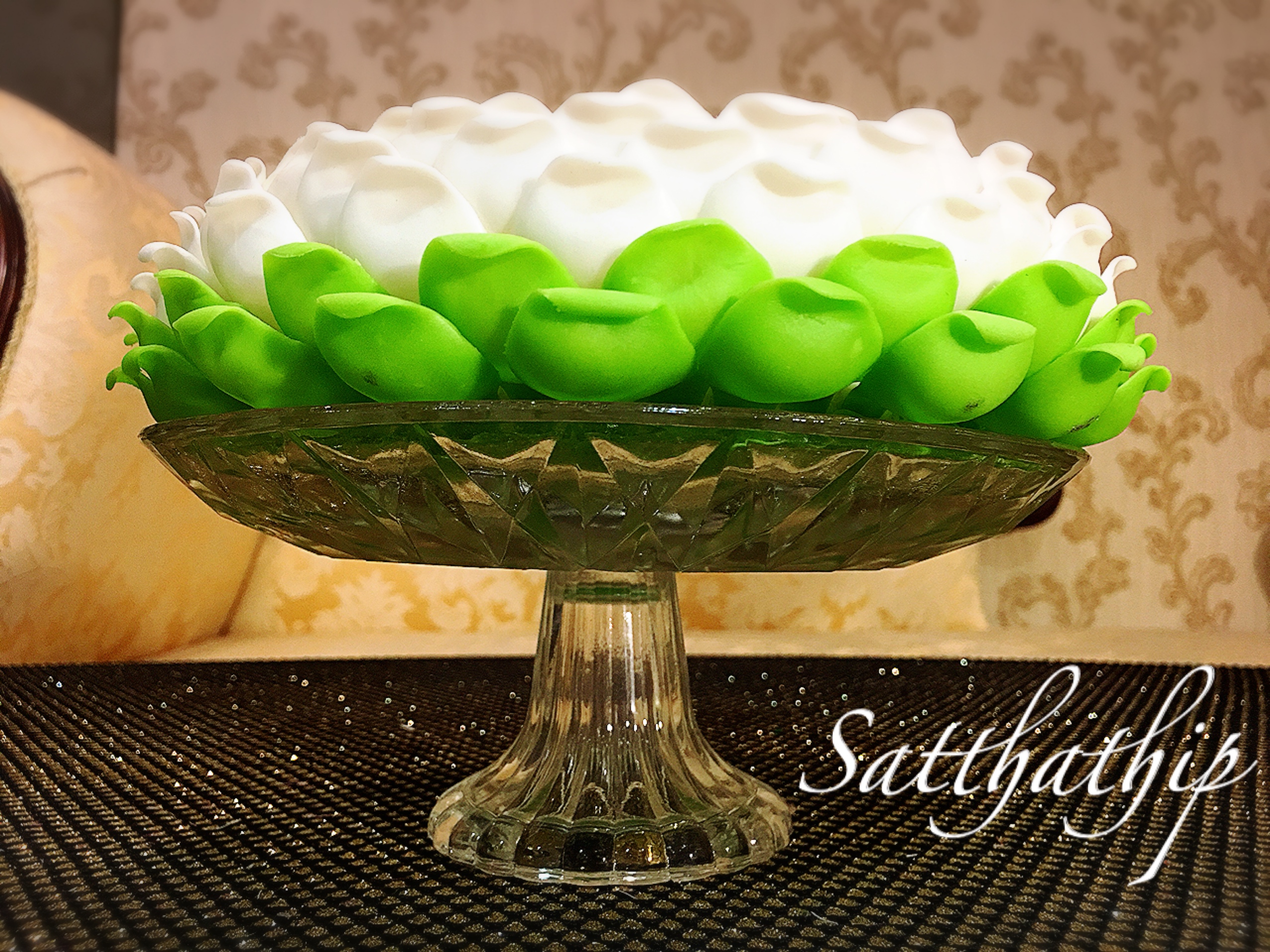 ถาดดอกชบา ประดิษฐ์จากดิน/ ฐานดอกชบา ประดิษฐ์จากดิน/ ดอกชบา-Hibiscus Tray