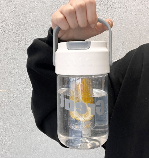 แก้วพลาสติก,กระบอกน้ำพลาสติก,550ml