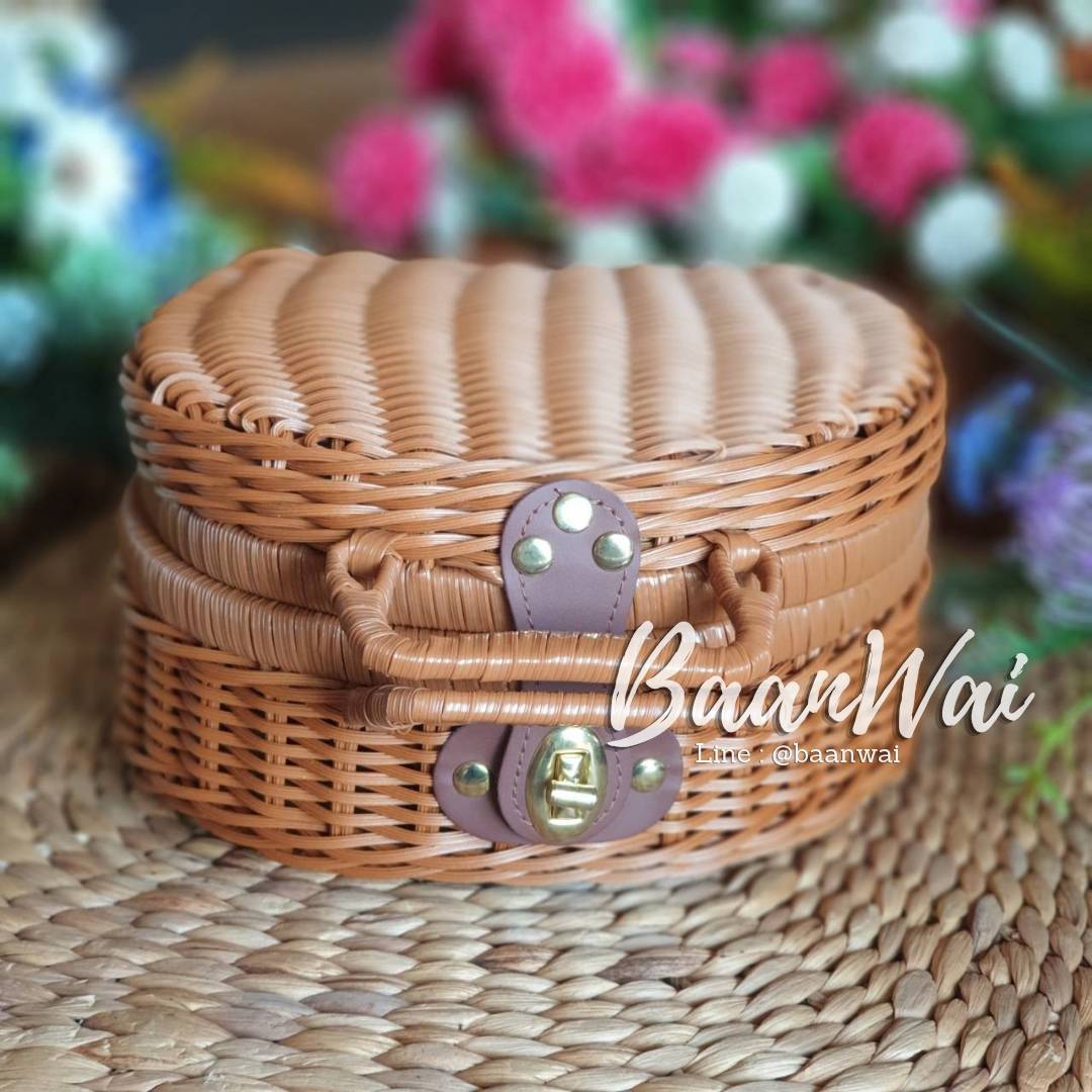 กระเป๋าหวายเทียม ขนาด 12 * 23 *25 cm