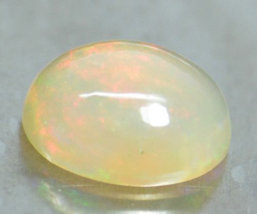 โอปอหลากสี (Multi Opal) 1.91 กะรัต