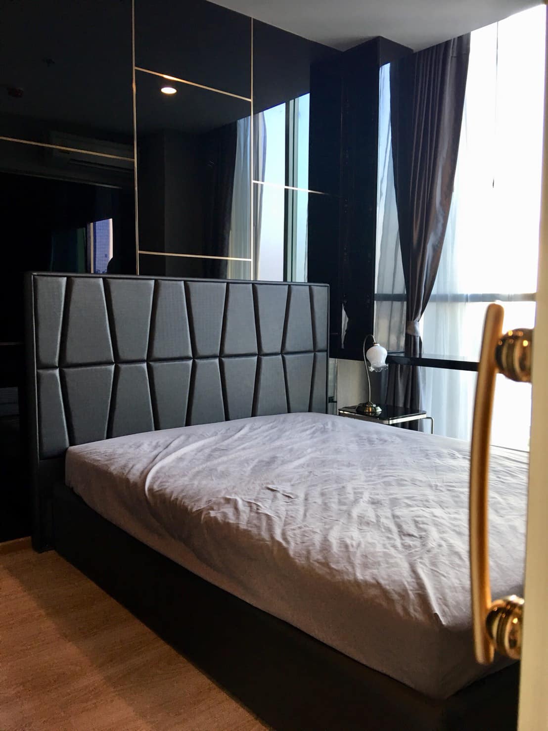 Noble Revolve Ratchada