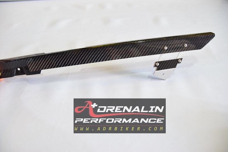 Carbonworld บังโซ่คาร์บอน (chain guard carbon) สำหรับ BMW S1000RR ทุกปี