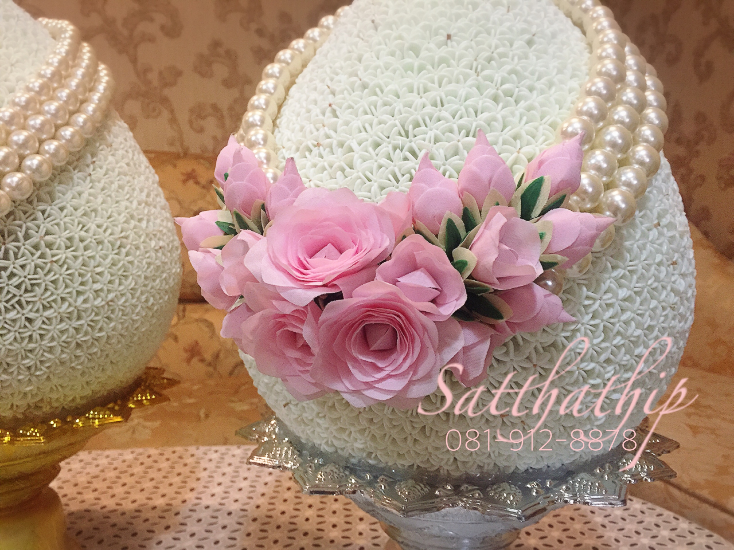 พานพุ่ม - พานพุ่มสักการะ - พานพุ่มดอกรัก - พานพุ่มดอกรักประดิษฐ์ (พลาสติก) - พานพุ่มสีขาว - Panpum