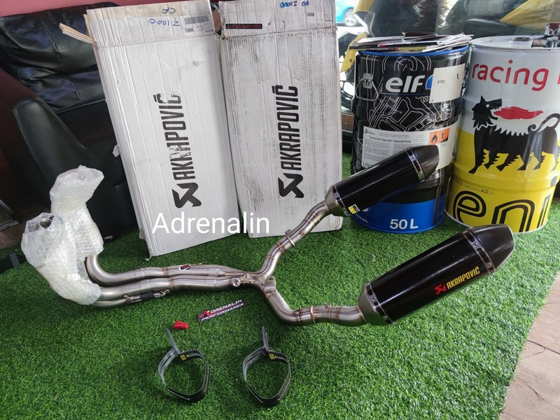 คอท่อ Full Akrapovic สำหรับ Z1000, Z1000sx (For Exhibition only)