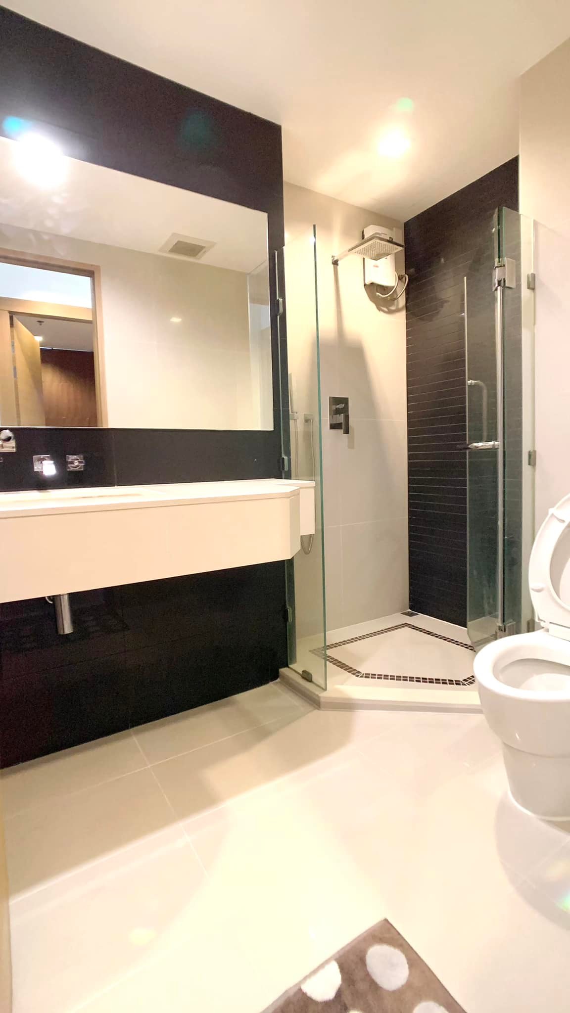 Rhythm Ratchada-Huai Khwang