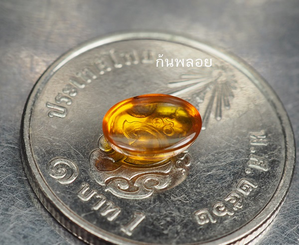 ไฟร์โอปอลหลากสี (Fire Opal) 0.60 กะรัต