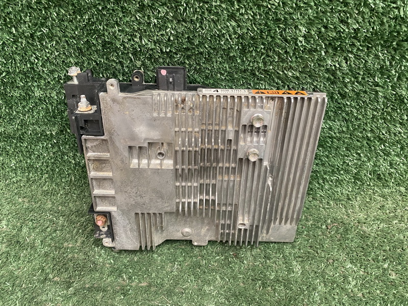 กล่อง DC-DC Coverter (4) DG9A-67Y6Y-B Mazda Mazda2 Sky 2015-2019