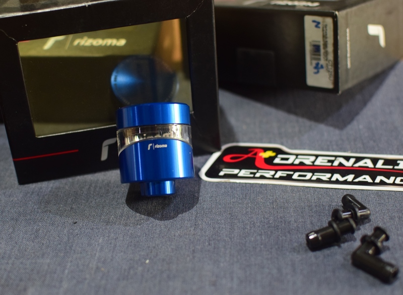 กระปุกน้ำมันเบรค Rizoma รุ่น wave ทรงกลม สำหรับ S1000RR 2015+
