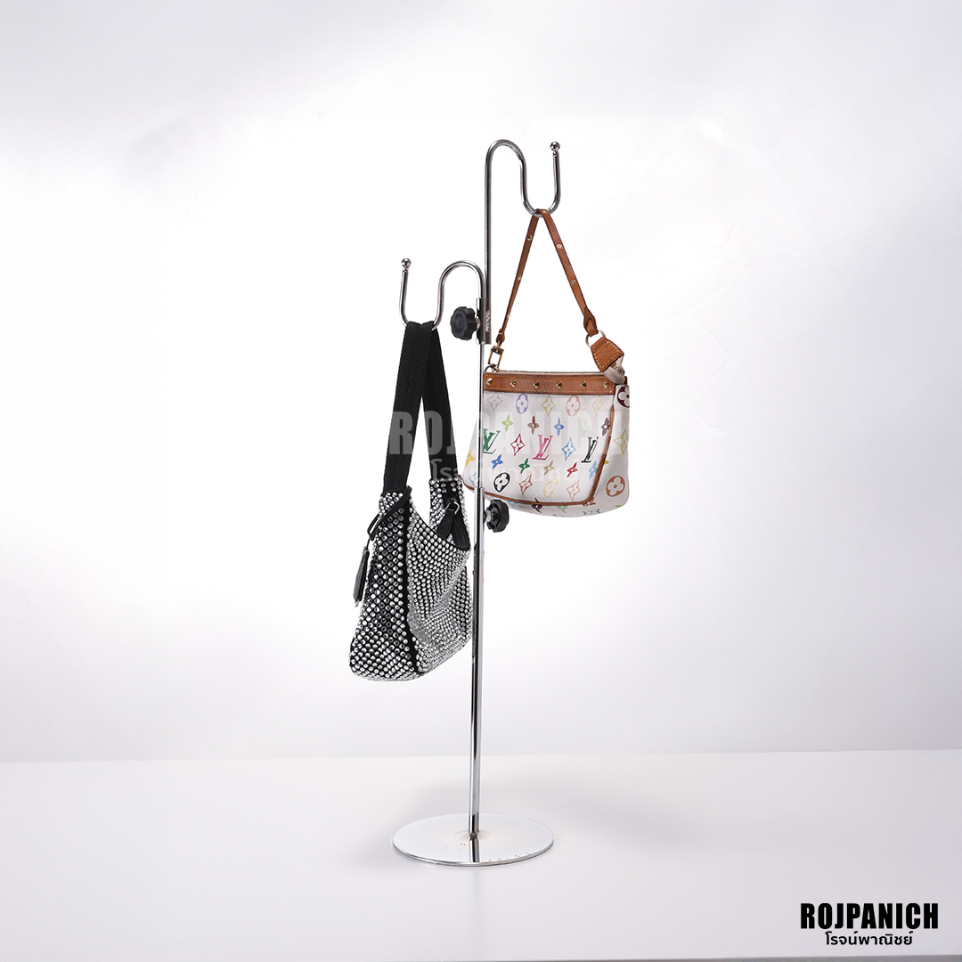 โชว์กระเป๋า