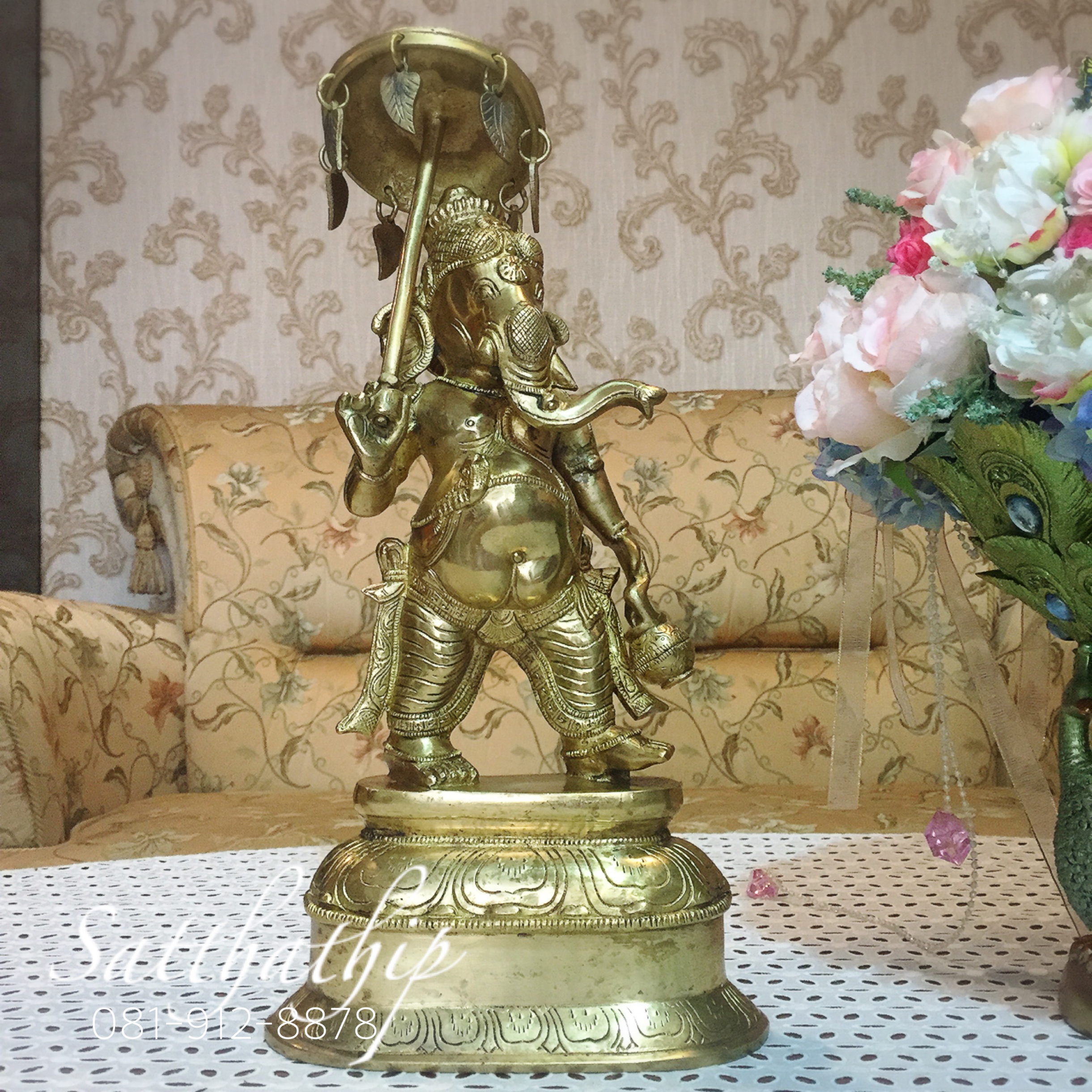 พระพิฆเนศปางนารทคเณศ (ทองเหลือง) ผลิตและนำเข้าจากอินเดีย - Ganesha: Lord of Success