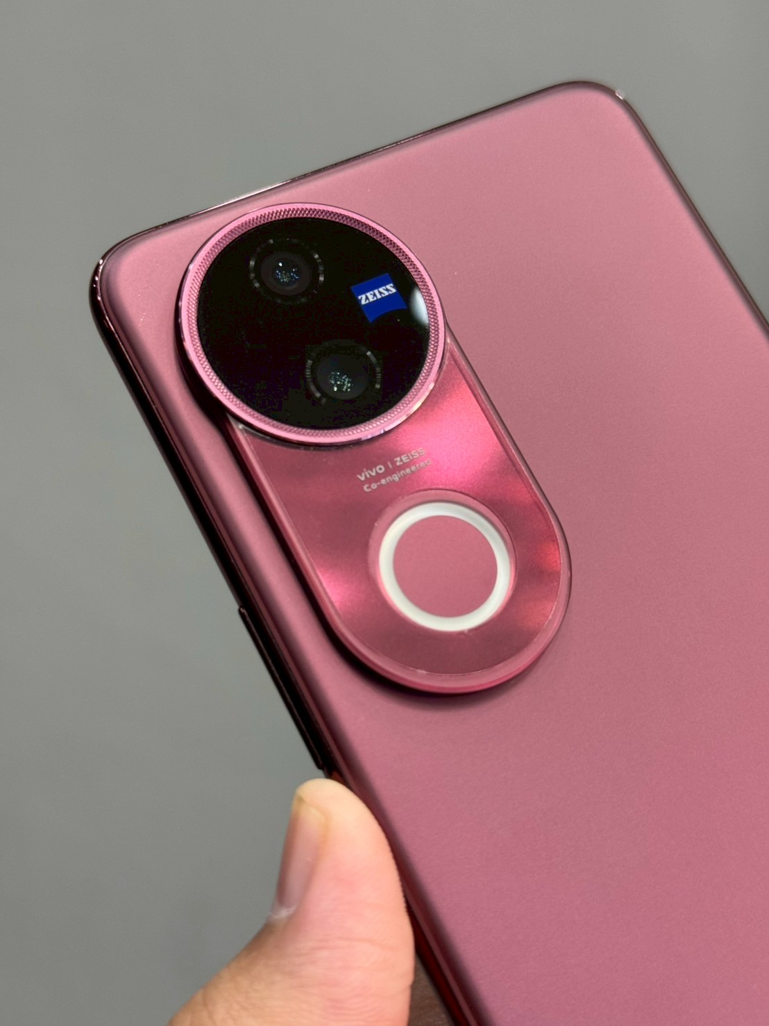 VIVO V50 (5G) 12/256GB Ancora Red