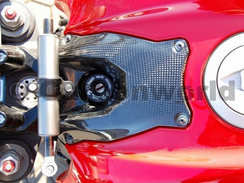 ครอบช่องกุญแจคาร์บอน Carbon world สำหรับ Street Fighter