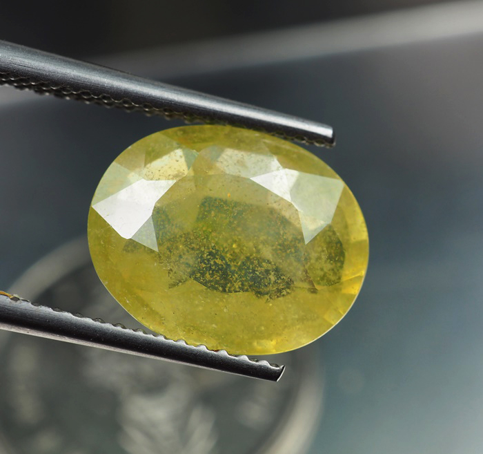 บุษราคัมอัฟริกา (Sapphire) 4.50 กะรัต